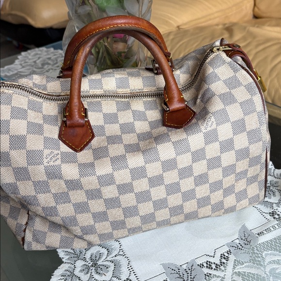 Louis Vuitton  Bag - Picture 3 of 16